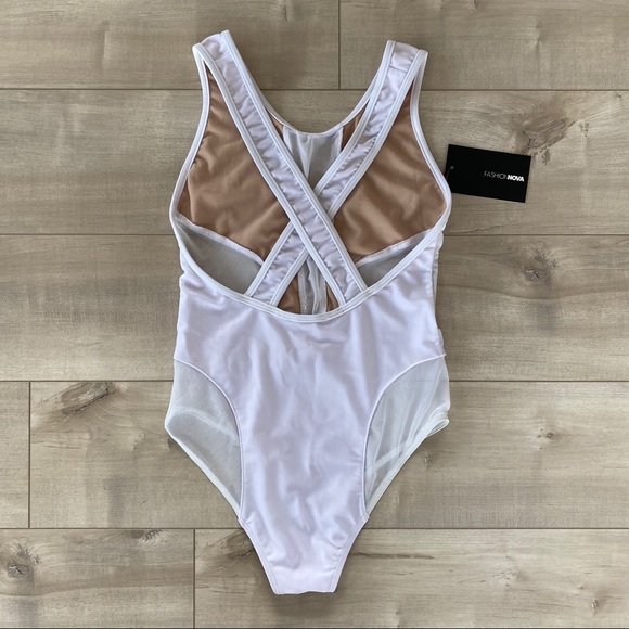 Fashion Nova swimsuit - Picture 2 of 2